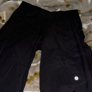black lululemon track pants